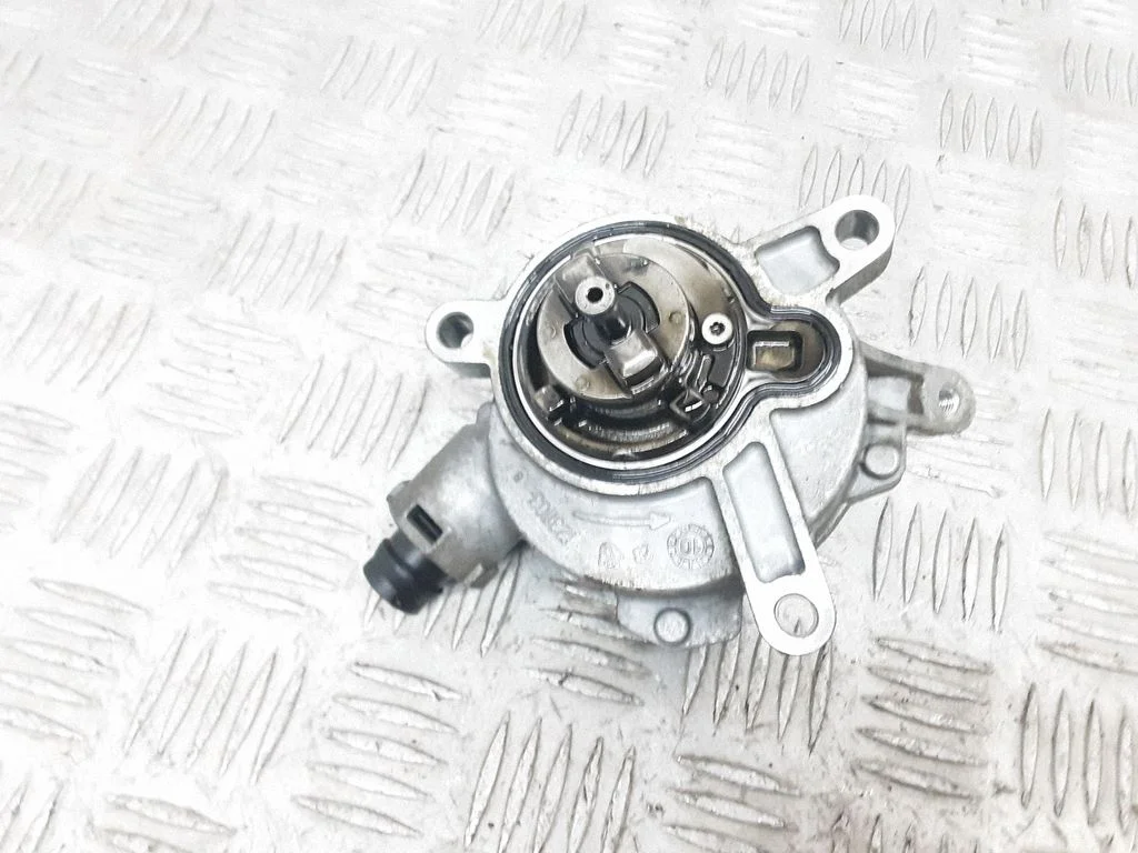 Vacuum pump 31219463