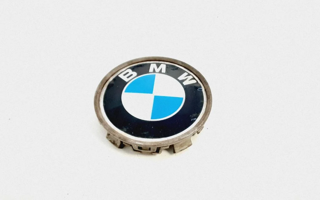 Originaal-rummukilp (-kilbid) – BMW 7-seeria E65 E66 (2001-2008)