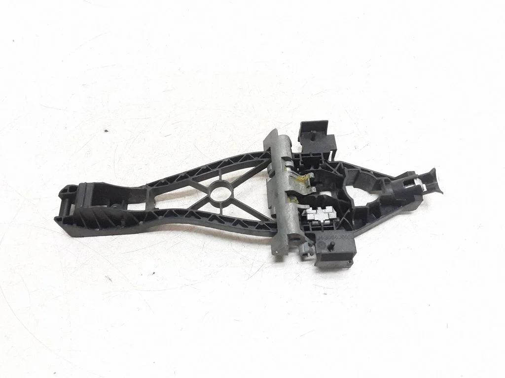 Front door exterior handle – Volvo V50 (2008-2012)