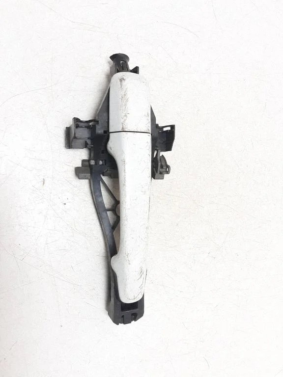 Front door exterior handle – Volvo V50 (2004-2007)