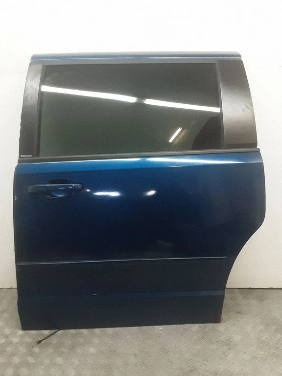 Side sliding door – rear left