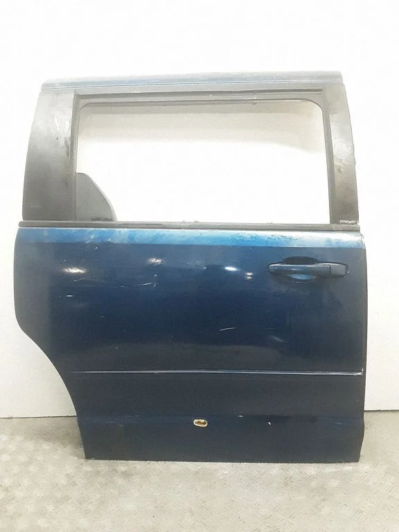 Side sliding door – rear right