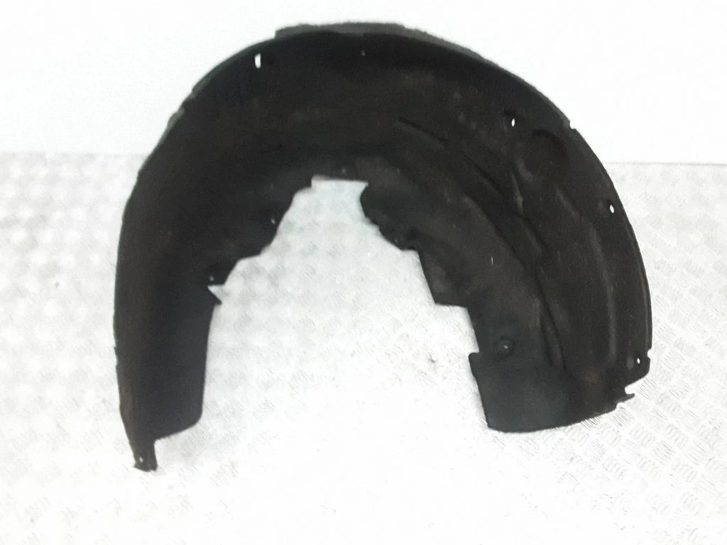 Rear arch fender liner splash guards A1926907600