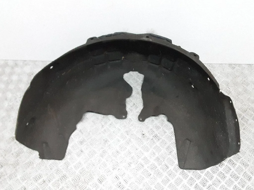 Rear arch fender liner splash guards 4G8810171B