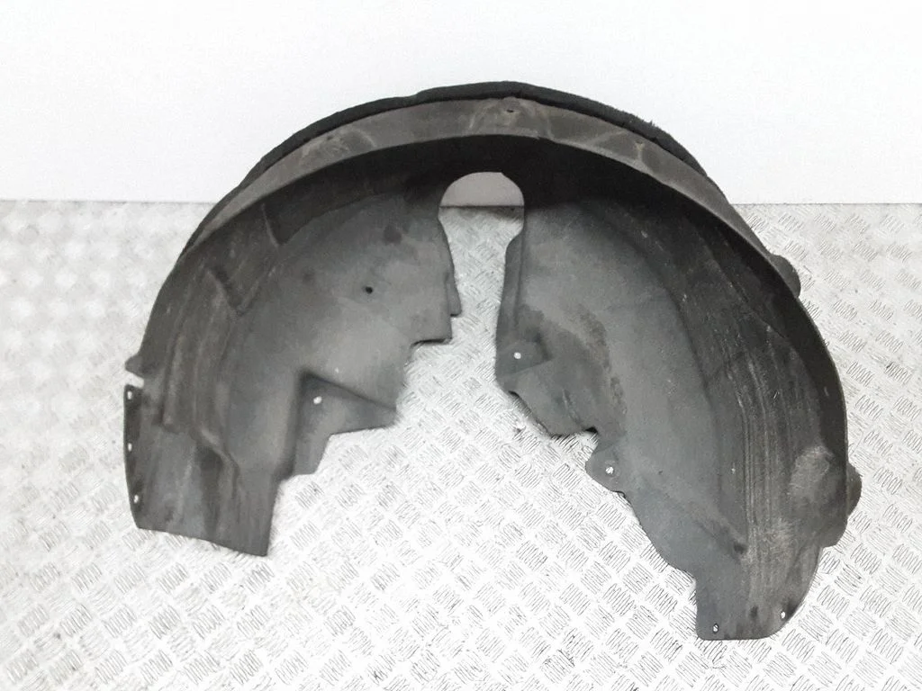 Rear arch fender liner splash guards – rear right