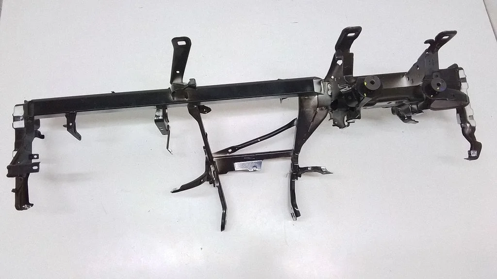 Armatuurlaua ristraam – Audi A4 Allroad B8 (2008-2016)