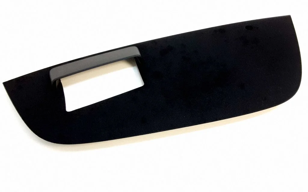 Dashboard center trim panel – Mercedes-Benz S-Class C217 (2015-2020)