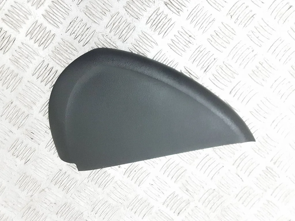 Panel deski rozdzielczej (boczny) 4G8857085