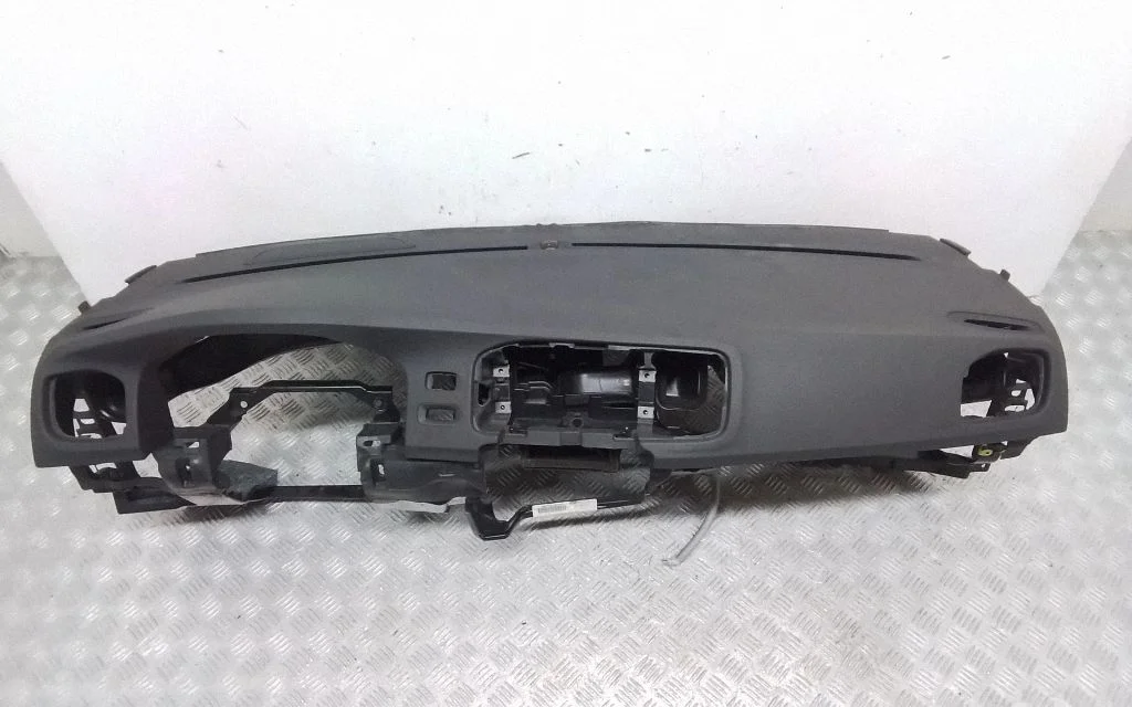 Dashboard – front