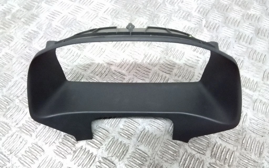 Dashboard trim 30722585