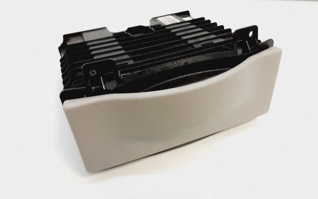 Cup holder – Chrysler Town & Country V (2008-2016)