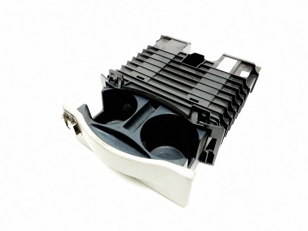 Cup holder – Chrysler Town & Country V (2008-2016)