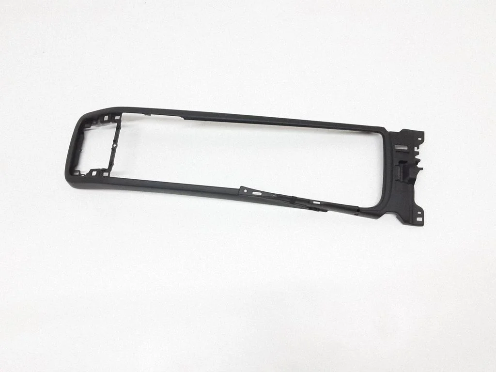 Gear shifter surround trim plastic 31377358