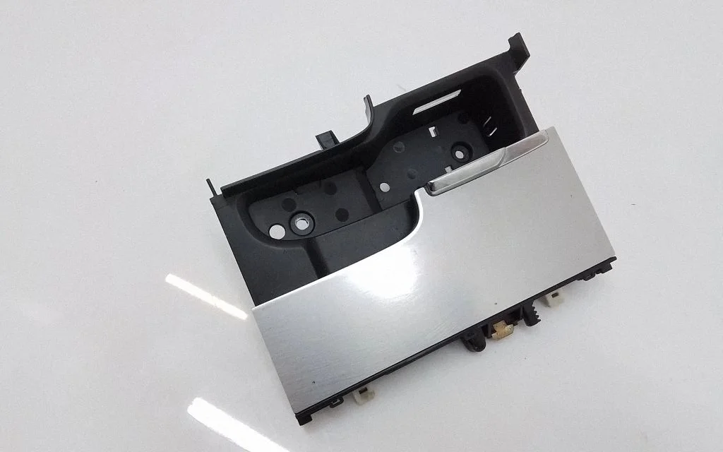 Ashtray (front) – Volvo XC90 (2014-)