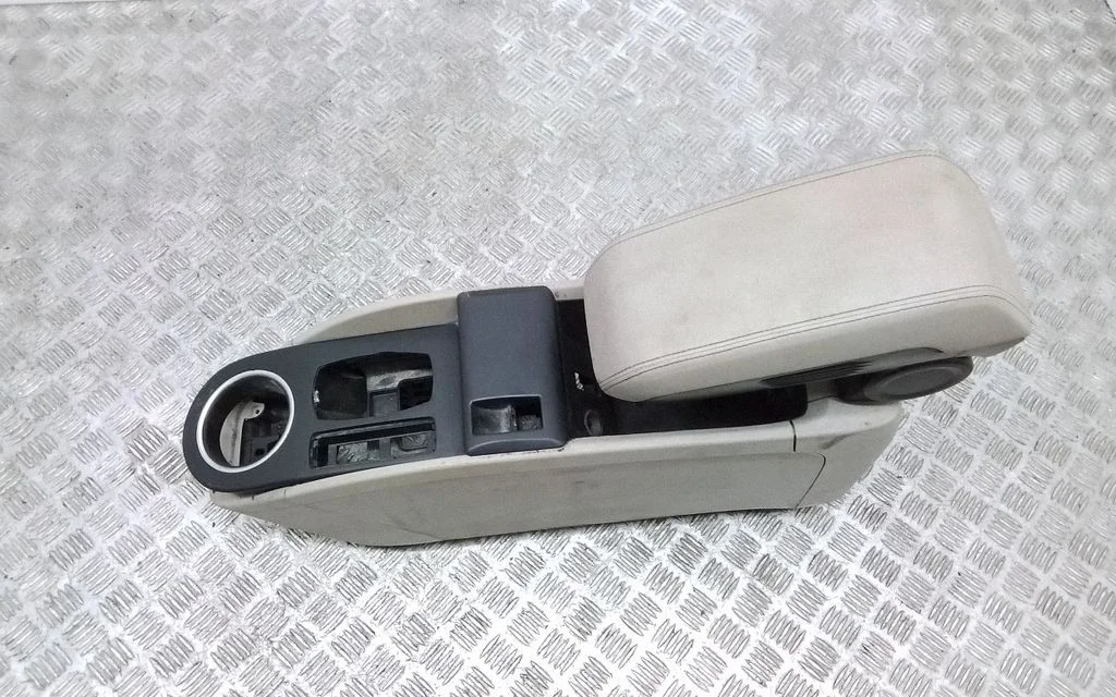 Käetugi 9311756