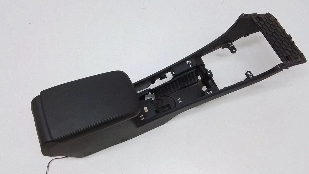 Armrest 561863243