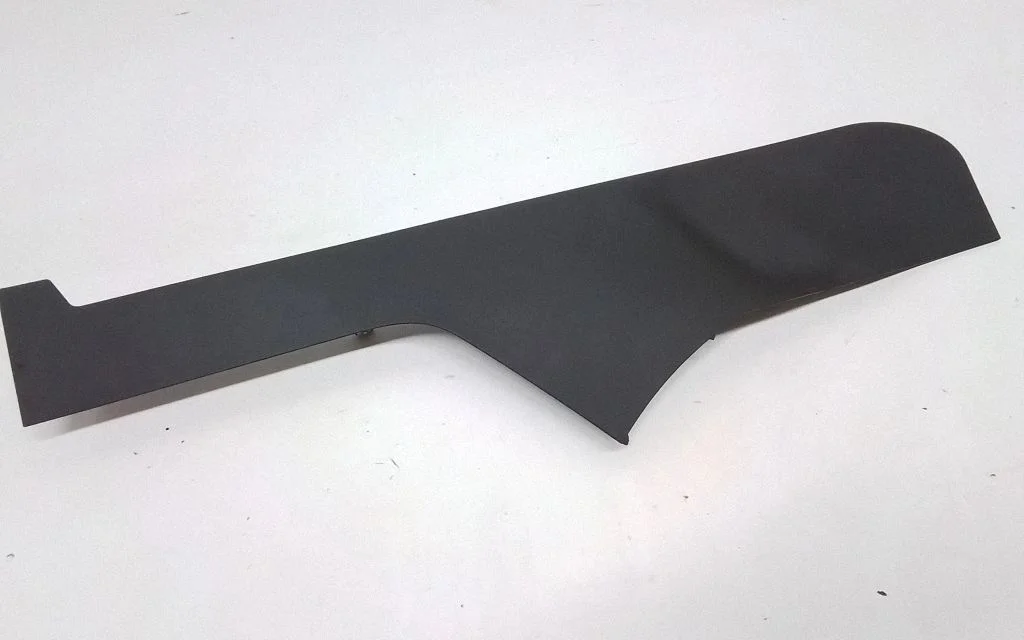 Centre console side trim front – Volvo V70 (2008-2013)