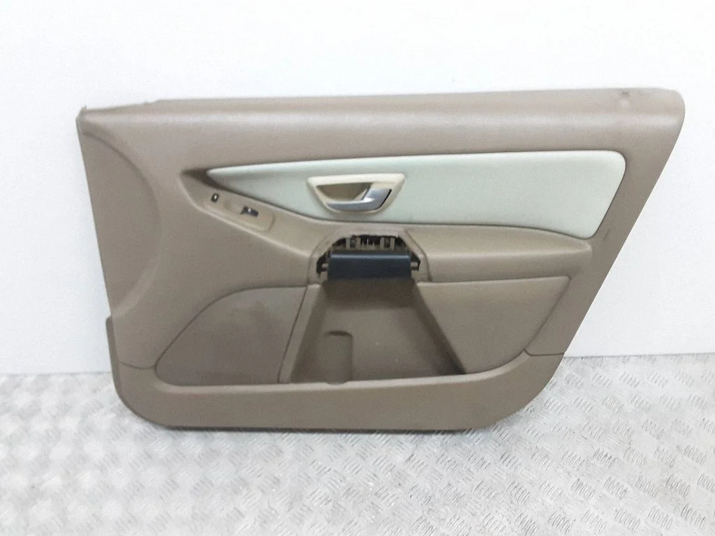 Front door card panel trim 39896787