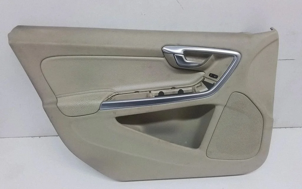 Front door card panel trim 8635846