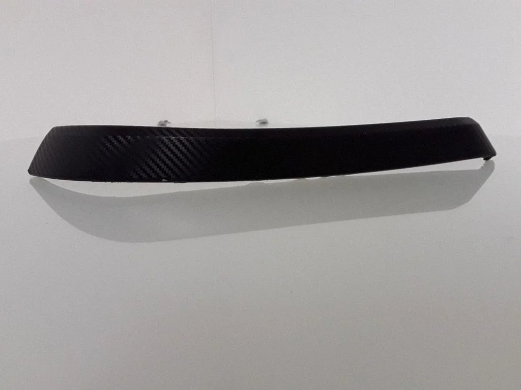 Eesmise ukse viimistlusriba – BMW 3-seeria E90 E91 (2005-2012)