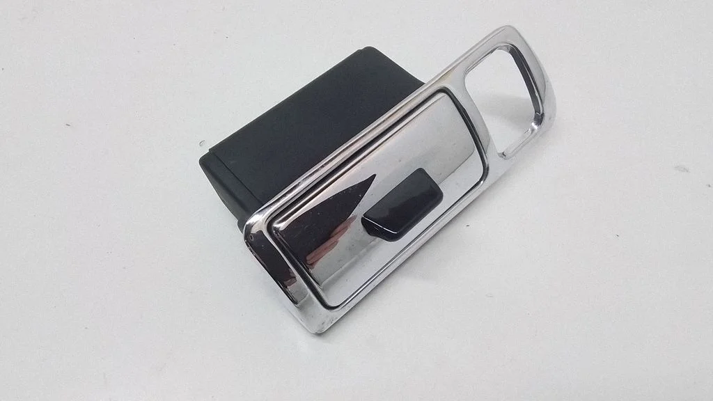 Rear door ashtray – Rolls-Royce Silver Spur (1980-1998)