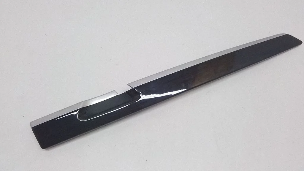 Other rear door trim element – BMW 7 Series F01 F02 F03 F04 (2008-2016)