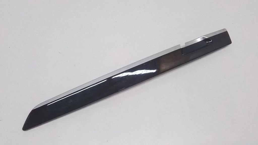 Other rear door trim element – BMW 7 Series F01 F02 F03 F04 (2008-2016)
