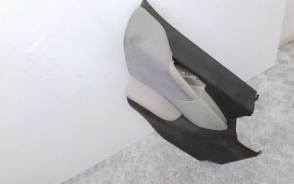 Rear door card panel trim 67520261