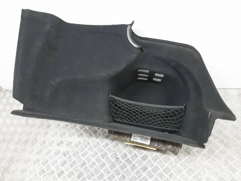 Trunk/boot lower side trim panel 4H0863880J