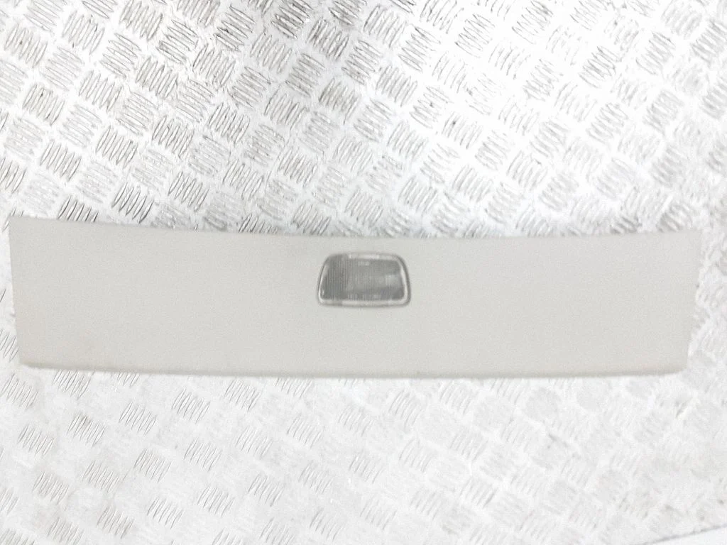 Muu pagasiruumi viimistluse osa 8663501