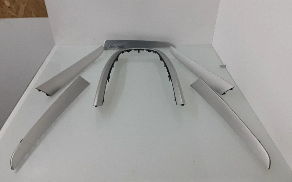 Uste siseviimistluse komplekt – Audi Q5 SQ5 8R (2008-2017)