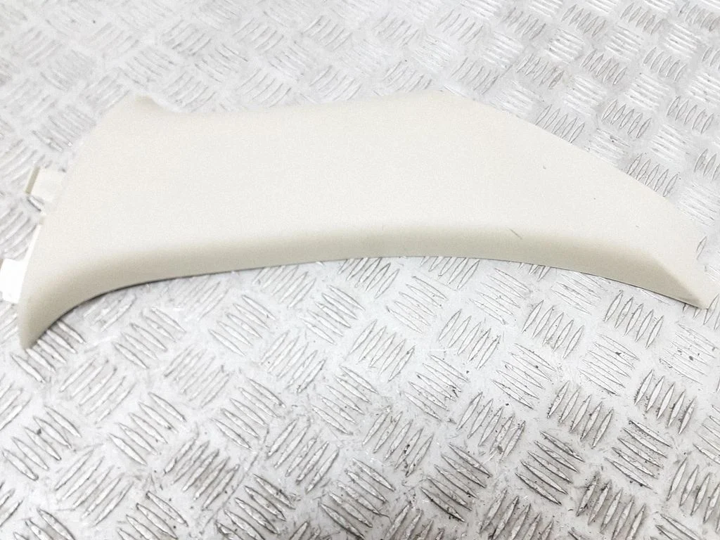 (C) pillar trim 30721150