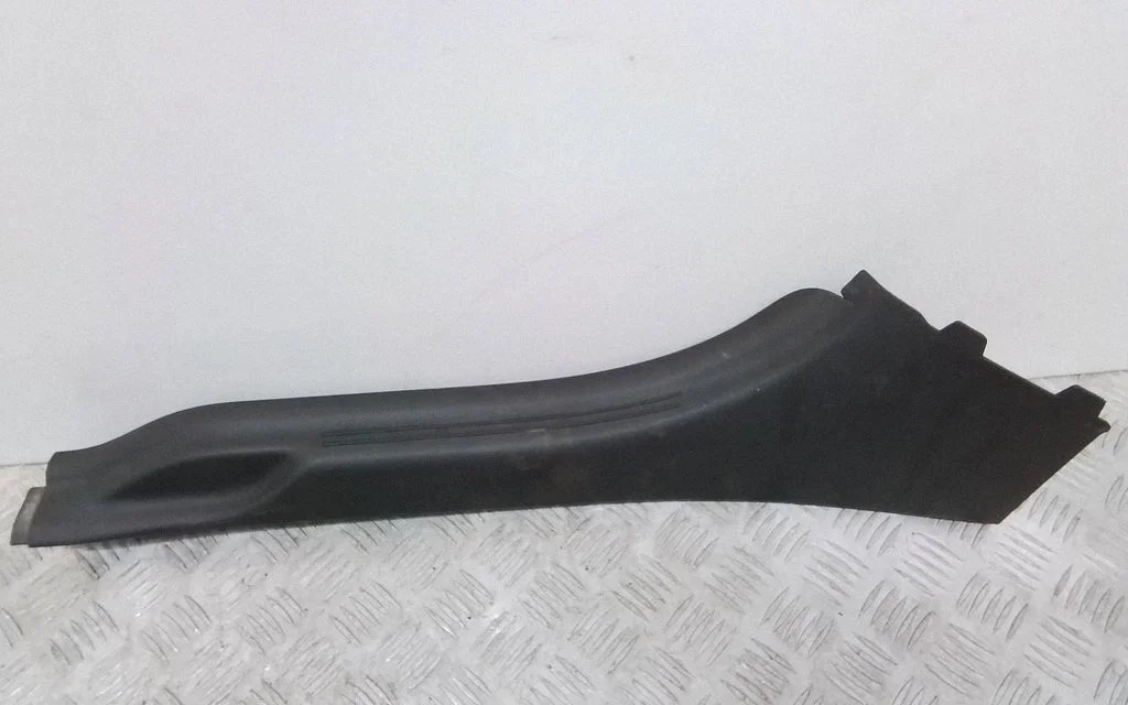 Rear sill trim cover 30740078