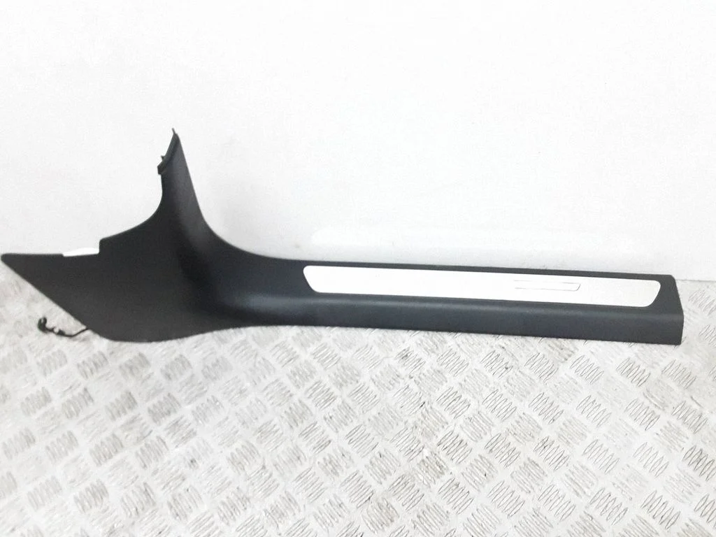 Front sill trim cover 4H1867272F