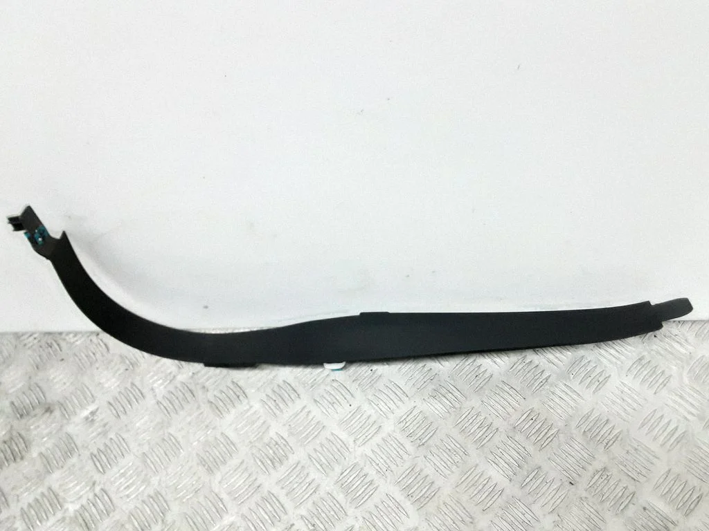 Front sill trim cover 31271397