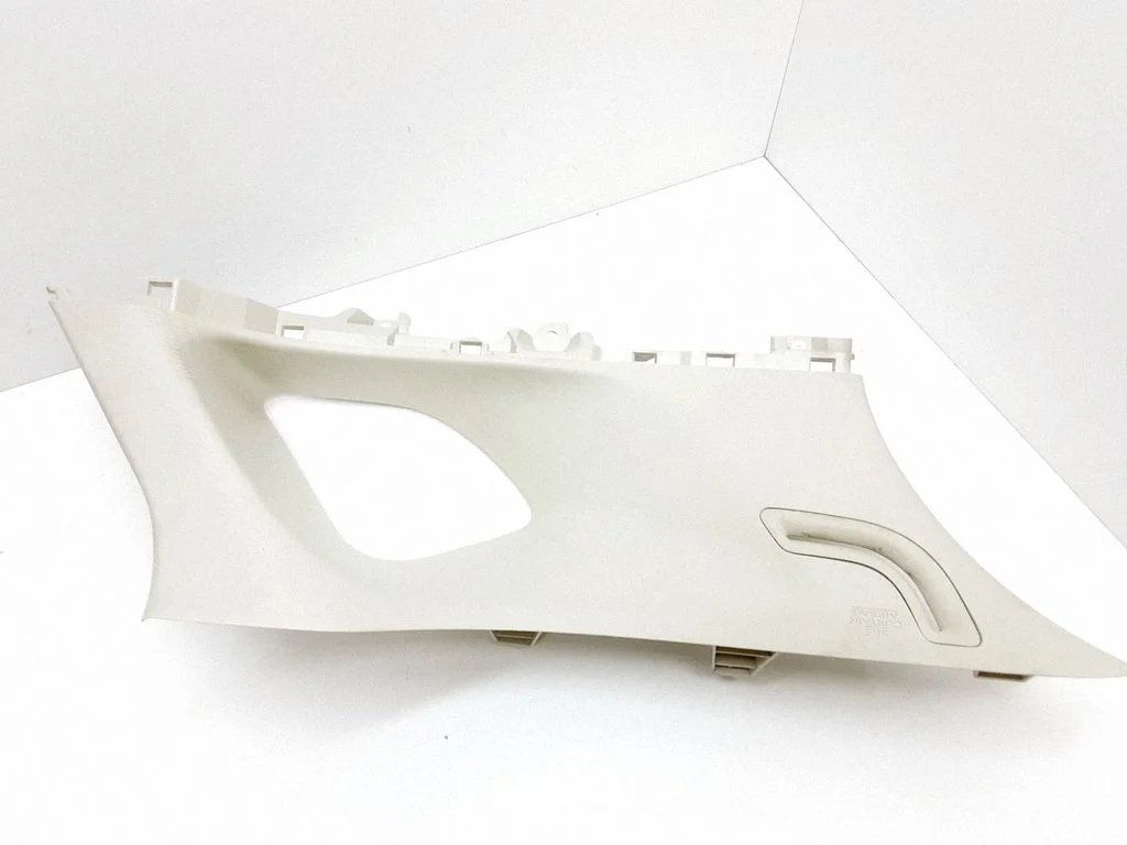Rear seat side top trim