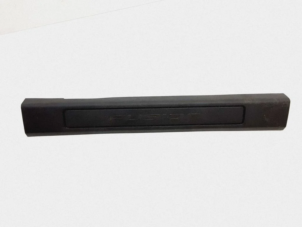 Side skirt front trim – Ford Fusion II (2013-)
