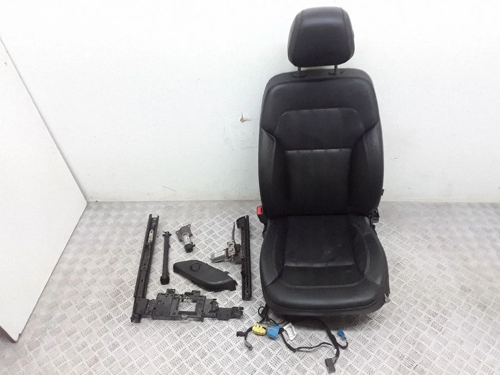 Fotel kierowcy – Mercedes-Benz Klasa ML W166 (2012-2017)