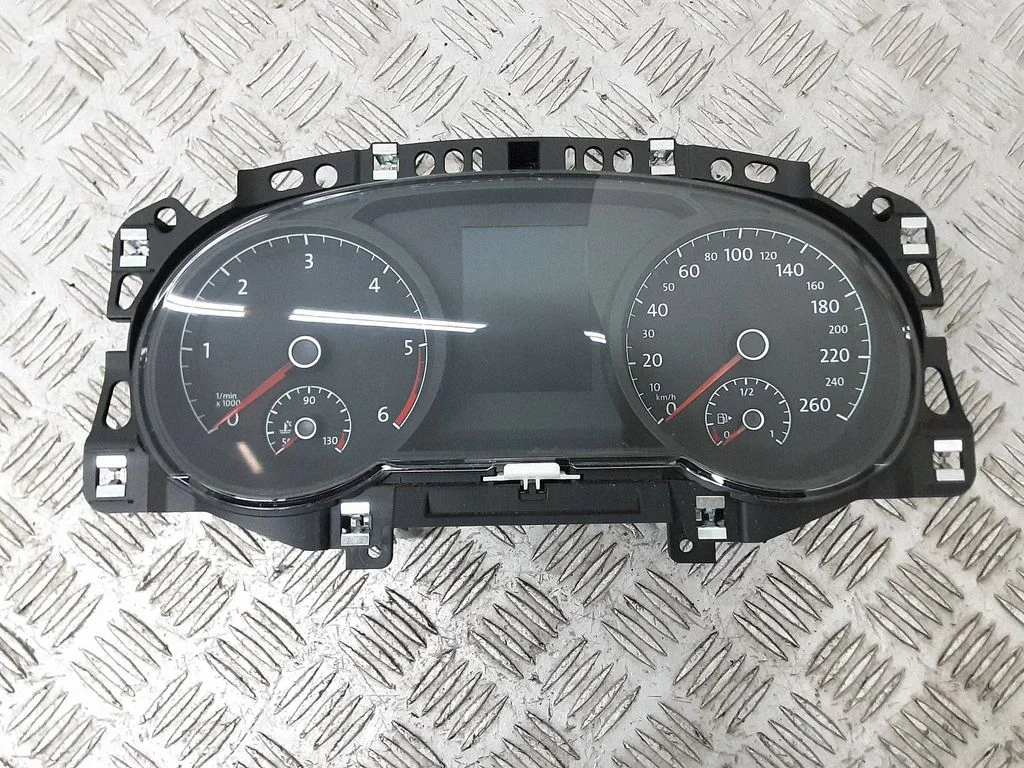 Spidomeeter (näidikuplokk) – Volkswagen e-Golf (2014-)