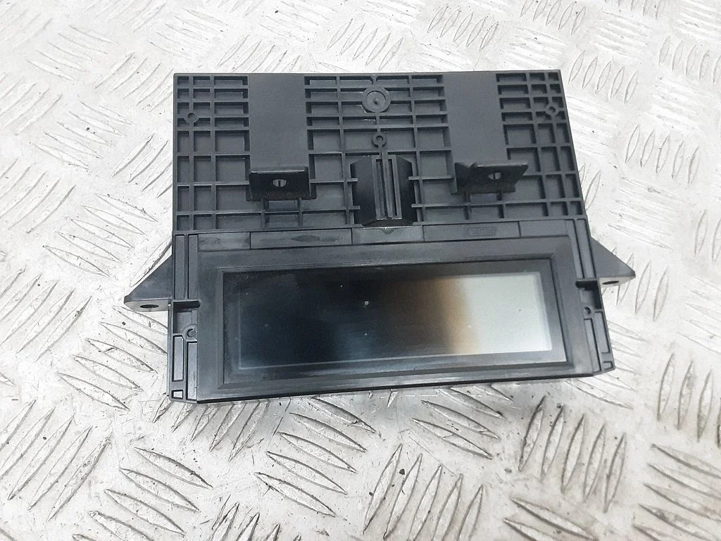 Screen/display/small screen 30772584