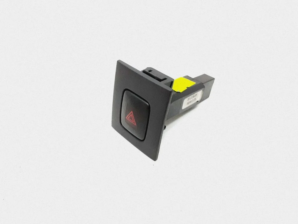 Hazard light switch 9123685