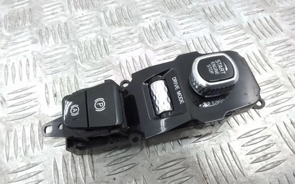 Engine start stop button switch – Volvo S90, V90 (2016-)