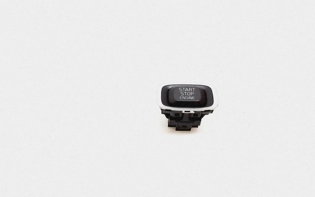 Engine start stop button switch – Volvo XC60 (2014-2016)