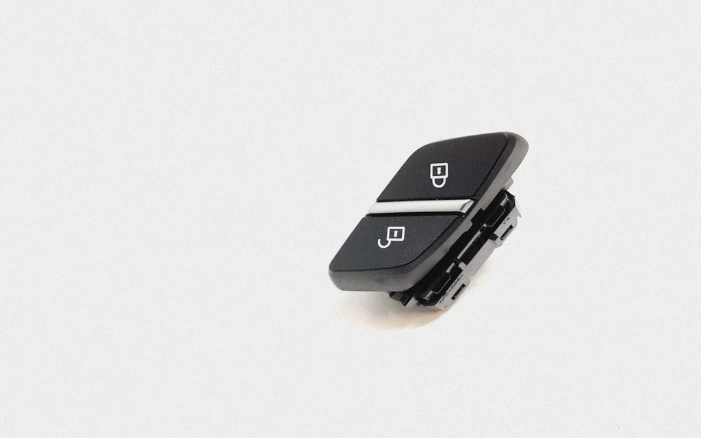Central locking switch button – BMW X5 F15 (2013-2017)