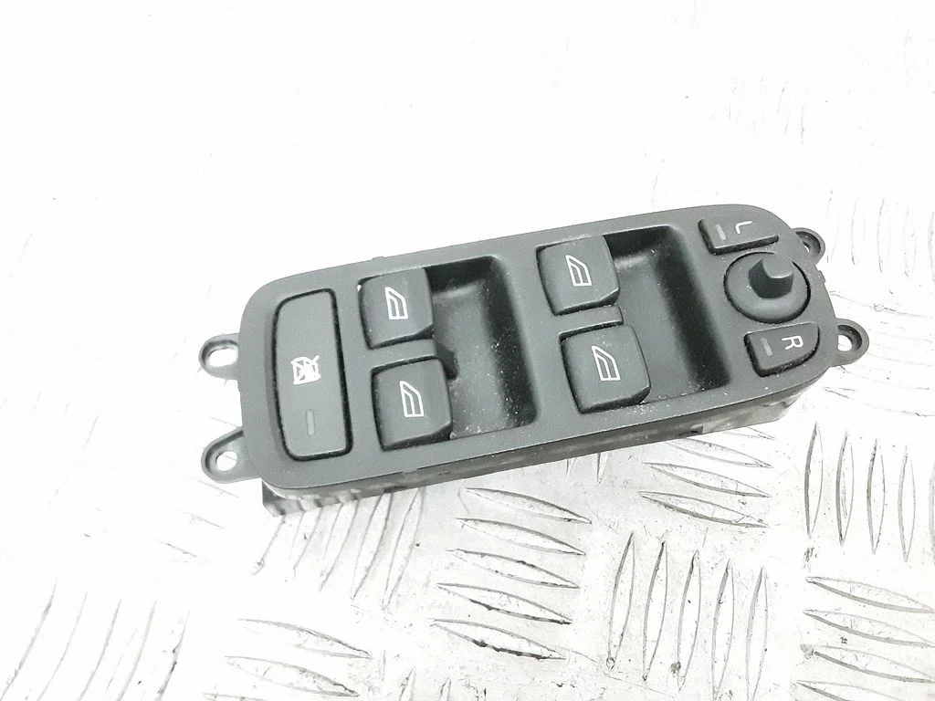Elektriaknate lüliti 30746183