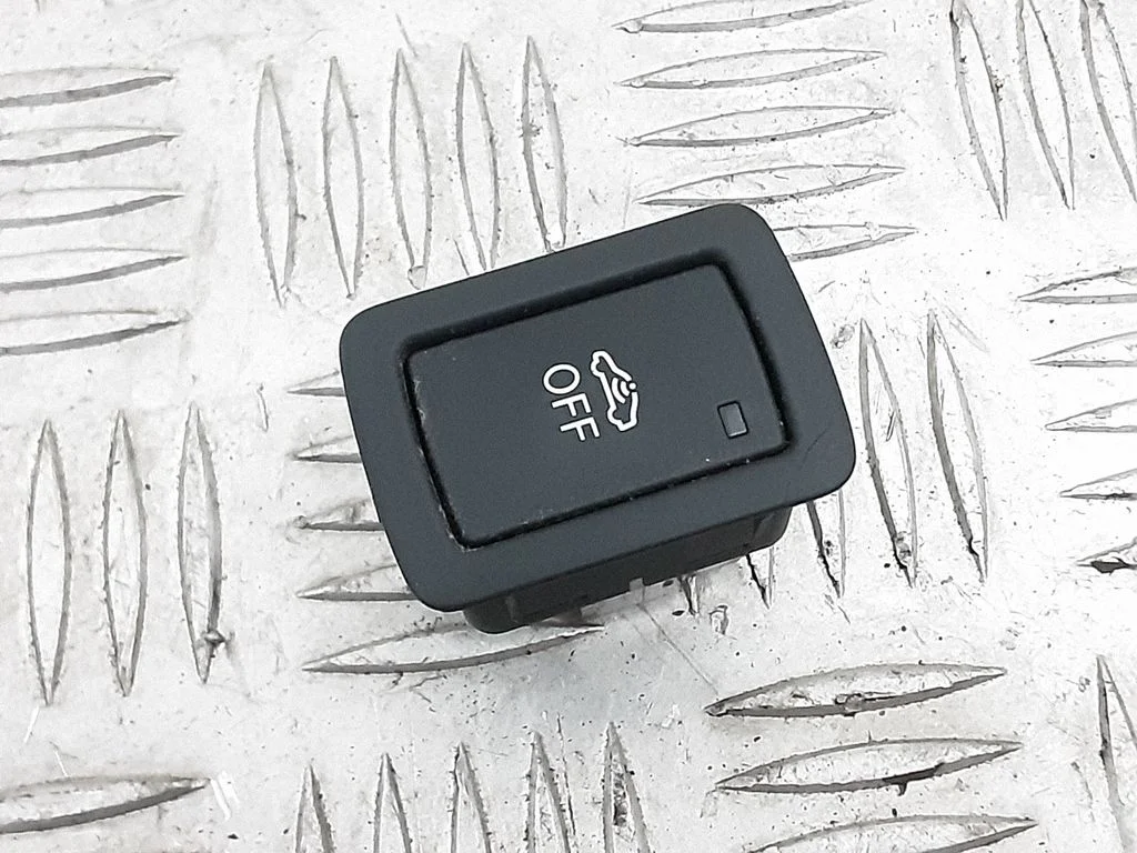 Alarm switch – Audi RS Q3 (2013-2018)