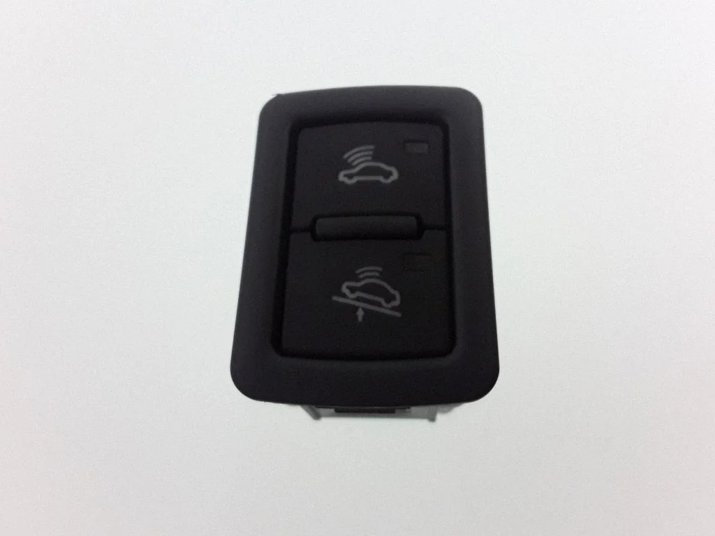 Alarm switch – Audi Q5 SQ5 8R (2008-2017)