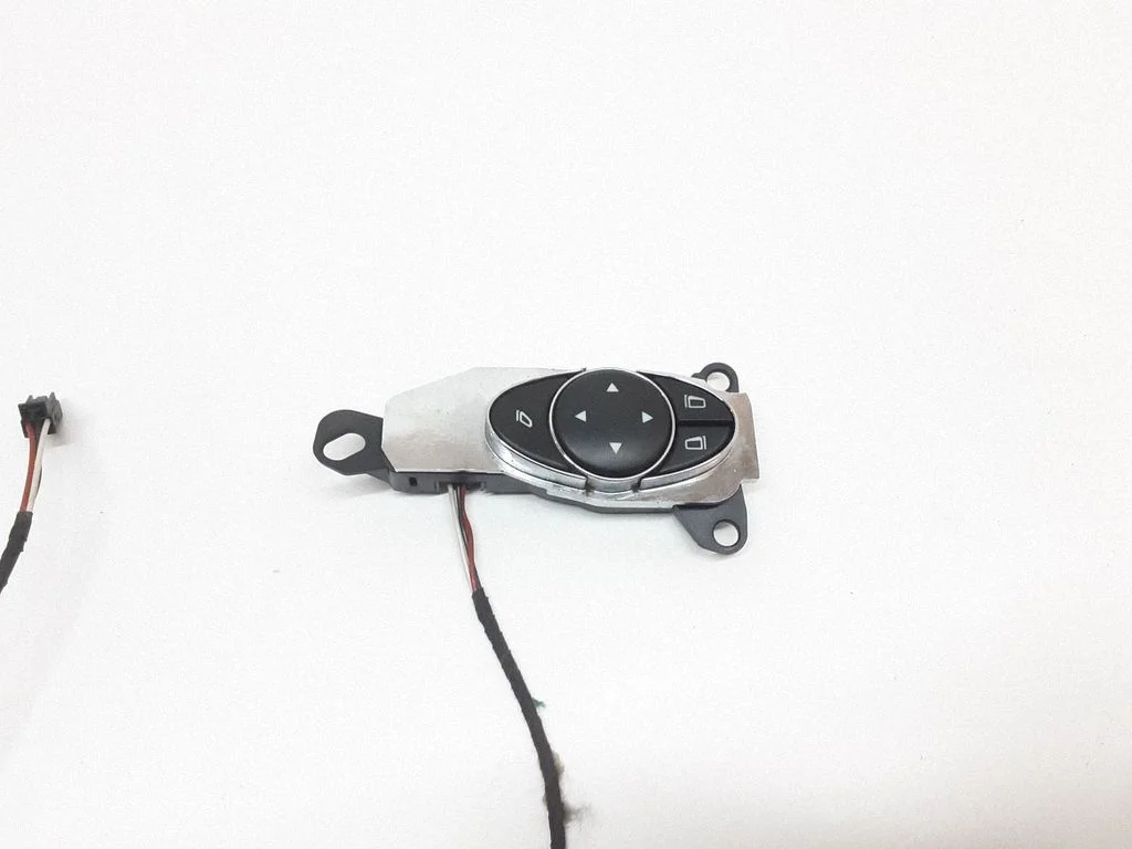 Wing mirror switch 2118216079