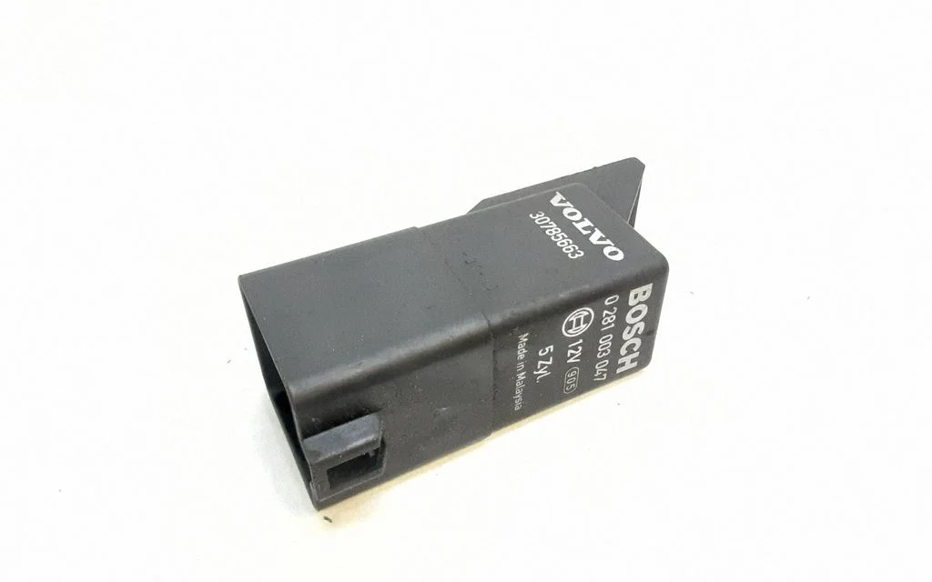 Glow plug pre-heat relay 30785663