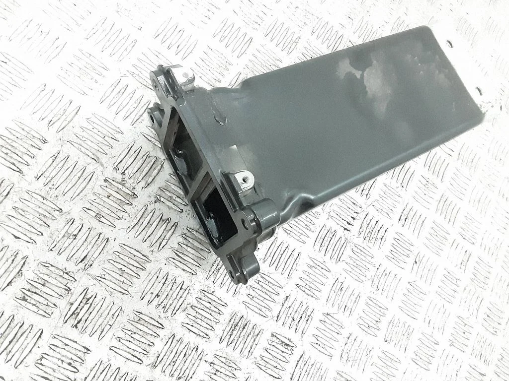 Esimene pikitala – Audi A8 S8 D4 4H (2010-2016)
